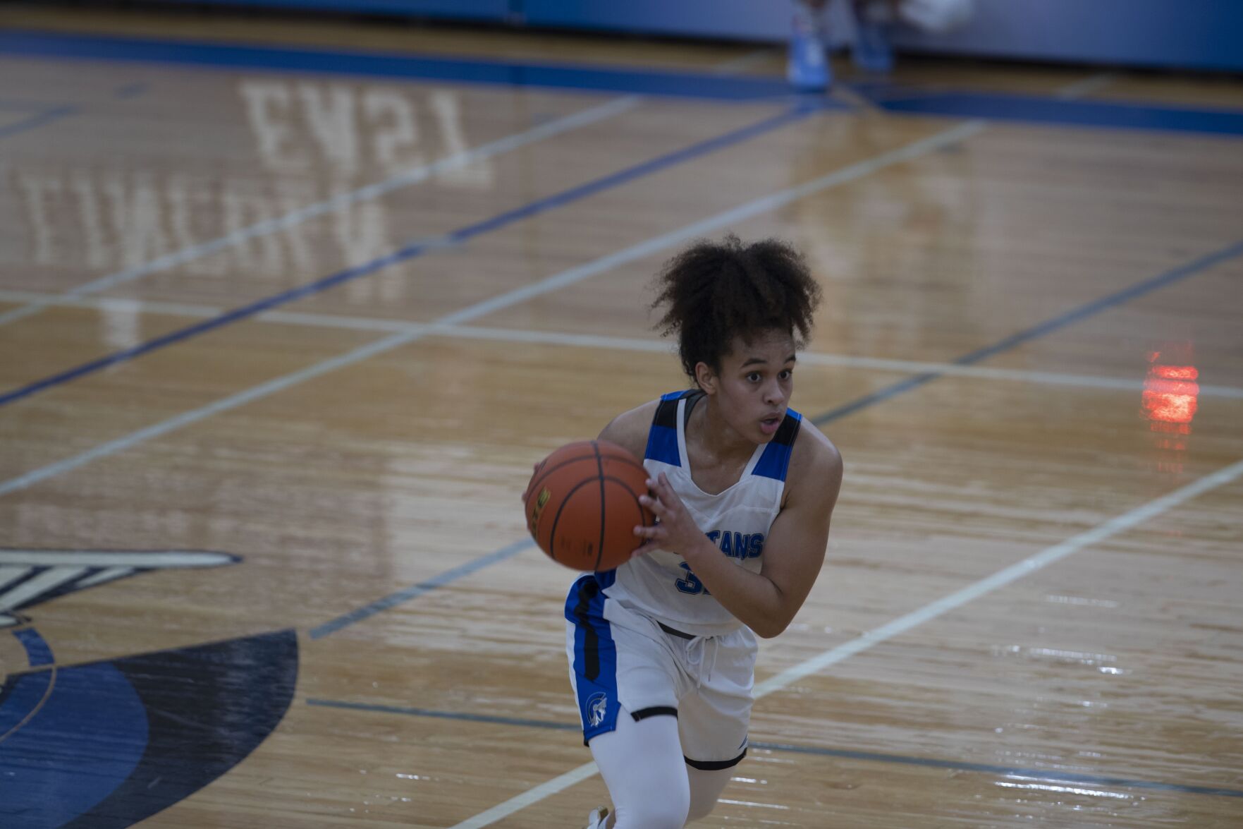 011221-owh-spo-fremonteast003.JPG